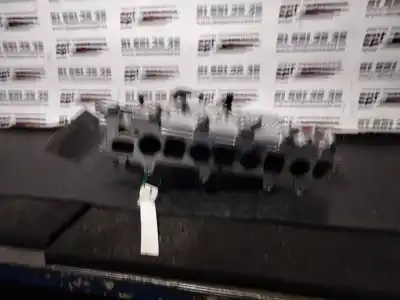 Автозапчастина б/у впускний колектор для SEAT ATECA (KH7, KHP) 2.0 TDI 4DRIVE Посилання на OEM IAM 05L129766D  