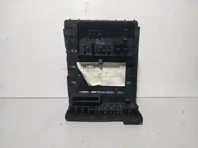 Pièce détachée automobile d'occasion boîtes à fusibles pour vw touran (1t3) 1.6 tdi références oem iam 1k0937125d 1246103543e 