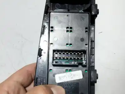 Peça sobressalente para automóvel em segunda mão botão / interruptor elevador vidro dianteiro esquerdo por ssangyong korando (ck) 2.2 xdi referências oem iam 202007152 201006242 