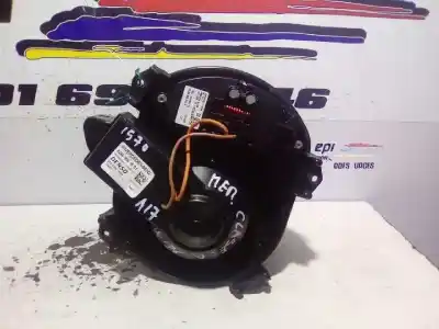 Pezzo di ricambio per auto di seconda mano MOTORE DI RISCALDAMENTO per MERCEDES-BENZ CLASE A (W176) A 200 CDI (176.008) Riferimenti OEM IAM A2469061601  