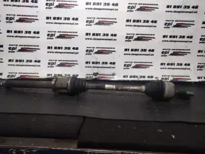 Tweedehands auto-onderdeel TRANSMISSIE RECHTS VOOR voor RENAULT MEGANE III BERLINA 5 P Dynamique OEM IAM-referenties 8200725520  