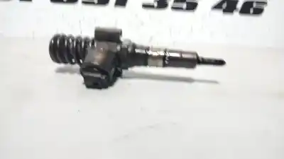 Pièce détachée automobile d'occasion INJECTEUR pour AUDI A4 B7 AVANT (8ED) 2.0 TDI Références OEM IAM 03G130073G  