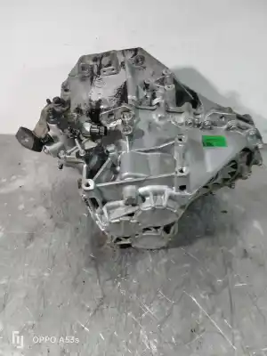Second-hand car spare part gearbox for ssangyong korando (ck) 2.2 xdi oem iam references 3102034045   Second-hand car spare part gearbox for ssangyong korando (ck) 2.2 xdi oem iam references 3102034045