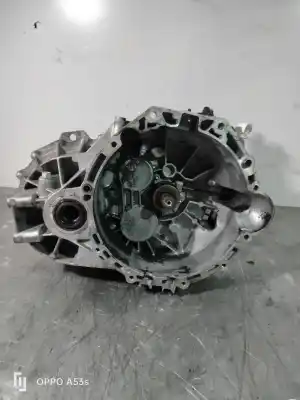 Second-hand car spare part gearbox for ssangyong korando (ck) 2.2 xdi oem iam references 3102034045