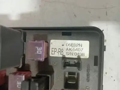 Peça sobressalente para automóvel em segunda mão caixa de fusíveis e relés por ssangyong kyron 2.0 xdi referências oem iam 06e02n ak5407 pa66td30