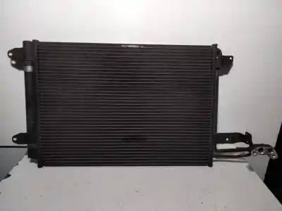 İkinci el araba yedek parçası KLIMA KONDENSER / RADYATÖR için AUDI A3 SPORTBACK (8PA) 2.0 TDI 16V OEM IAM referansları 1K0820411Q212  