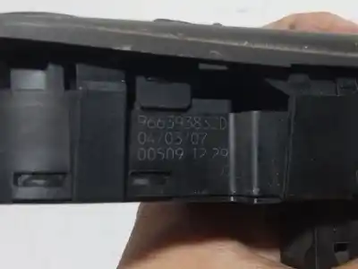 Pièce détachée automobile d'occasion commande de lève vitre avant gauche pour citroen c4 picasso i monospace (ud_) 2.0 hdi 138 références oem iam 96639383zd  