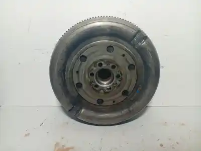 Pièce détachée automobile d'occasion VOLANT MOTEUR pour VOLKSWAGEN PASSAT B6 (3C2) 2.0 TDI 16V 4motion Références OEM IAM   