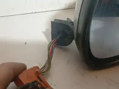 Second-hand car spare part left rearview mirror for peugeot 407 (6d_) 2.0 hdi 135 (6drhrh, 6drhre, 6drhrg, 6drhrj) oem iam references   