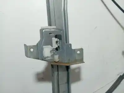 Автозапчастина б/у регулятор переднього правого скла для peugeot 407 (6d_) 2.0 hdi 135 (6drhrh, 6drhre, 6drhrg, 6drhrj) посилання на oem iam 1137328127 994421104 994651102