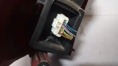 Автозапчастина б/у правий ліхтар для peugeot 307 sw (3h) 2.0 hdi 90 посилання на oem iam 6351q6  