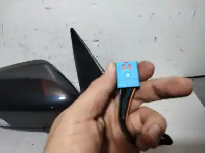 Pièce détachée automobile d'occasion rétroviseur droit pour volvo v50 (545) 2.0 d références oem iam 3303000rh  