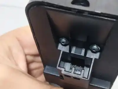 Second-hand car spare part left front power window switch for volvo v50 (545) 2.0 d oem iam references 30773211 03454120 