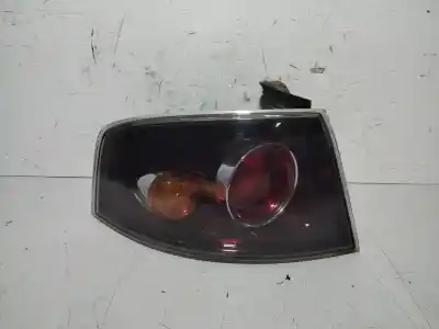 Recambio de automóvil de segunda mano de PILOTO TRASERO IZQUIERDO para SEAT IBIZA III (6L1) 1.4 TDI referencias OEM IAM 6L6945257  