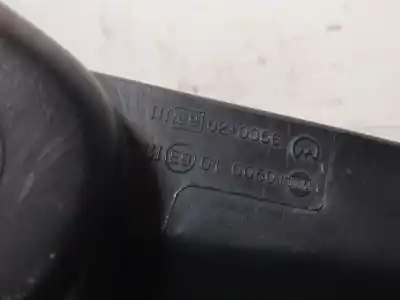 Second-hand car spare part right rearview mirror for nissan terrano ii (r20) 2.7 tdi 4wd oem iam references e9020066  e9010050