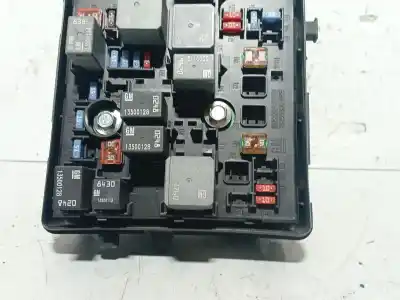 Автозапчасти б/у блок реле/предохранителей за chevrolet orlando (j309) 2.0 d ссылки oem iam 9698204004 13255300 529050199