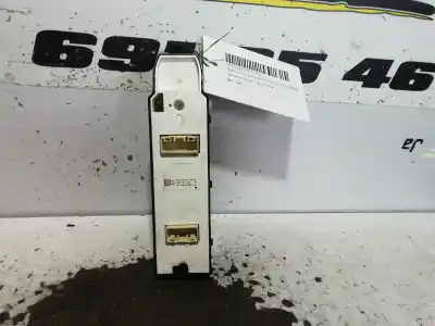 Pezzo di ricambio per auto di seconda mano interruttore alzacristalli anteriore sinistro per mazda cx-3 style riferimenti oem iam   