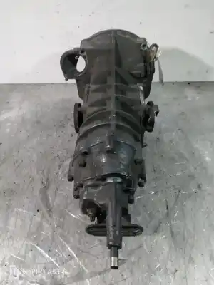 Автозапчастина б/у коробка передач для volkswagen transporter ii autobús 1.6 посилання на oem iam 0813011032  pf31075