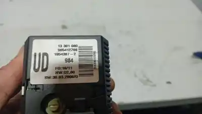 Second-hand car spare part multifunction display for opel corsa d (s07) 1.3 cdti (l08, l68) oem iam references 13301080 19543872 565412769