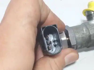 Second-hand car spare part distributor pipe for bmw 1 (e87) 120 d oem iam references 039269l5 7787164 0445214030