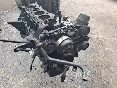 Pièce détachée automobile d'occasion moteur pour mercedes-benz sprinter 02.00 -> caja cerrada 411 cdi (904.662) références oem iam   