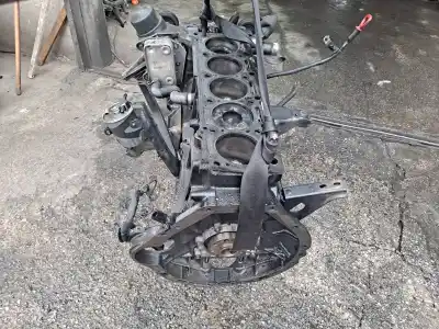 Pièce détachée automobile d'occasion moteur pour mercedes-benz sprinter 02.00 -> caja cerrada 411 cdi (904.662) références oem iam   