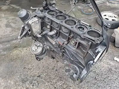 Pièce détachée automobile d'occasion moteur pour mercedes-benz sprinter 02.00 -> caja cerrada 411 cdi (904.662) références oem iam   