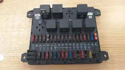 Peça sobressalente para automóvel em segunda mão caixa de fusíveis e relés por nissan vanette (c220) ld20.ii referências oem iam 015065602