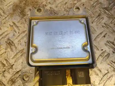 Peça sobressalente para automóvel em segunda mão centralina de airbag por volvo v40 kinetic 177 cv / 130 kw referências oem iam p31406938  