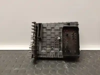 Peça sobressalente para automóvel em segunda mão caixa de fusíveis e relés por seat leon (1p1) sport limited referências oem iam 1k0937125