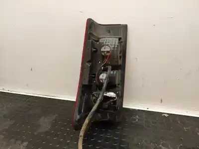 Second-hand car spare part right tailgate light for isuzu d-max space cab basis 4wd oem iam references 220-18176  