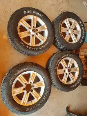 Автозапчасти б/у комплект колес за isuzu d-max space cab basis 4wd ссылки oem iam p265/60r18  
