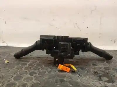 Peça sobressalente para automóvel em segunda mão comandos de alavanca por toyota auris active referências oem iam 17f001