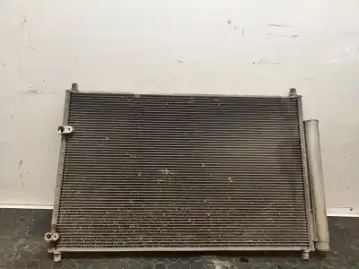 Peça sobressalente para automóvel em segunda mão condensador / radiador de ar condicionado por toyota auris active referências oem iam 
