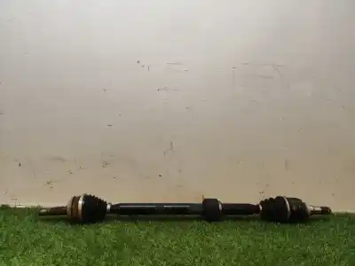 Pezzo di ricambio per auto di seconda mano alternatore per toyota auris (_e15_) 2.0 d-4d (ade150_) riferimenti oem iam 4012  