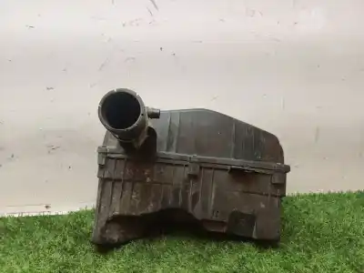 Second-hand car spare part air filter for peugeot 207 urban oem iam references 9645467408001