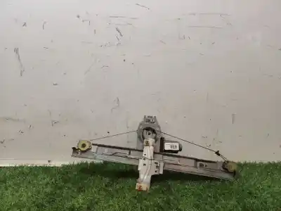 Second-hand car spare part passenger side right window regulator for peugeot 207 urban oem iam references 400912d