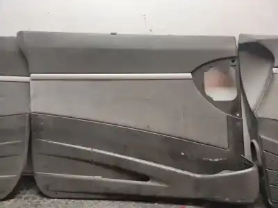 Pièce détachée automobile d'occasion garniture de porte avant gauche pour peugeot 807 sv 170 cv / 125 kw références oem iam   