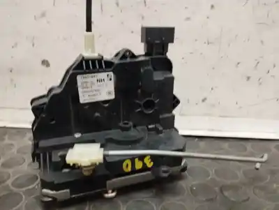 Peça sobressalente para automóvel em segunda mão fechadura da porta dianteira esquerda por opel corsa e selection ecoflex referências oem iam 13431841