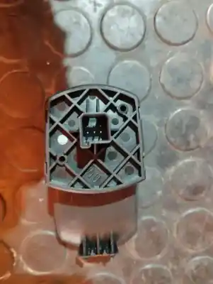 Second-hand car spare part right front power window switch for opel corsa e selection ecoflex oem iam references   