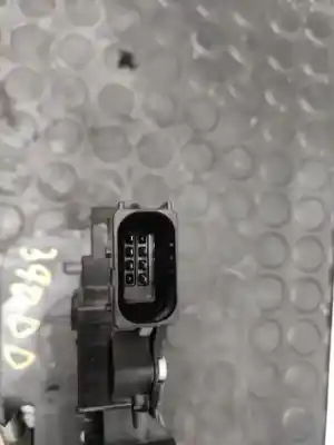 Peça sobressalente para automóvel em segunda mão fechadura da porta dianteira direita por opel corsa e selection ecoflex referências oem iam 13431840