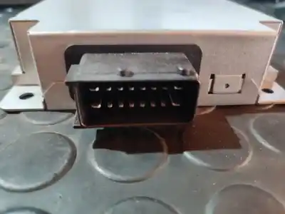 Second-hand car spare part audio system / radio cd for peugeot bipper básico oem iam references 51833517