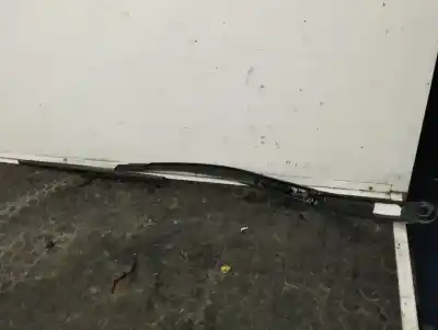 Second-hand car spare part left front windshield wiper arm for kia ceed gt line oem iam references   