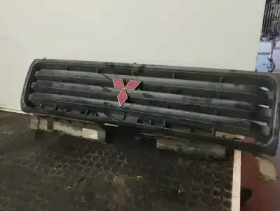 Автозапчастина б/у передня решіта для mitsubishi montero (v20/v40) 2500 td gl посилання на oem iam mb669572   Автозапчастина б/у передня решіта для mitsubishi montero (v20/v40) 2500 td gl посилання на oem iam mb669572