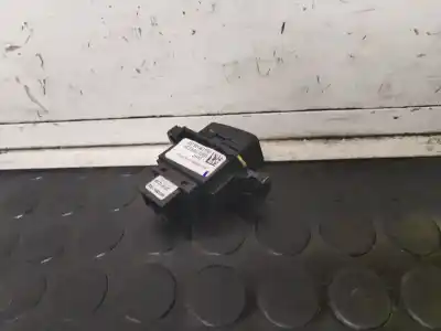 Second-hand car spare part hazard warning lights for kia cee´d tech oem iam references 93790a2100