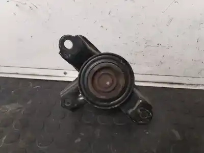 Second-hand car spare part engine support for kia cee´d tech oem iam references 21810-a5500  