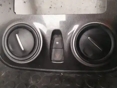 Peça sobressalente para automóvel em segunda mão interruptor 4 piscas - emergência por dacia sandero stepway referências oem iam 682603655r