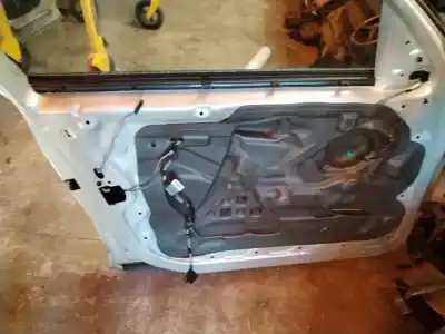 Peça sobressalente para automóvel em segunda mão porta da frente esquerda por bmw serie 1 cabrio (e88) 118d referências oem iam 