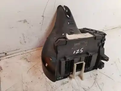 Second-hand car spare part fuse box unit for seat leon sc (5f5) 2.0 tdi oem iam references 5q0937084aq  verificado 29-9-25