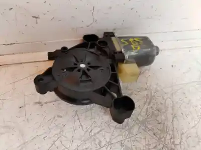 Peça sobressalente para automóvel em segunda mão MOTOR ELEVADOR VIDRO DIANTEIRO DIREITO por SEAT LEON ST (5F8)  Referências OEM IAM 5Q0959802  